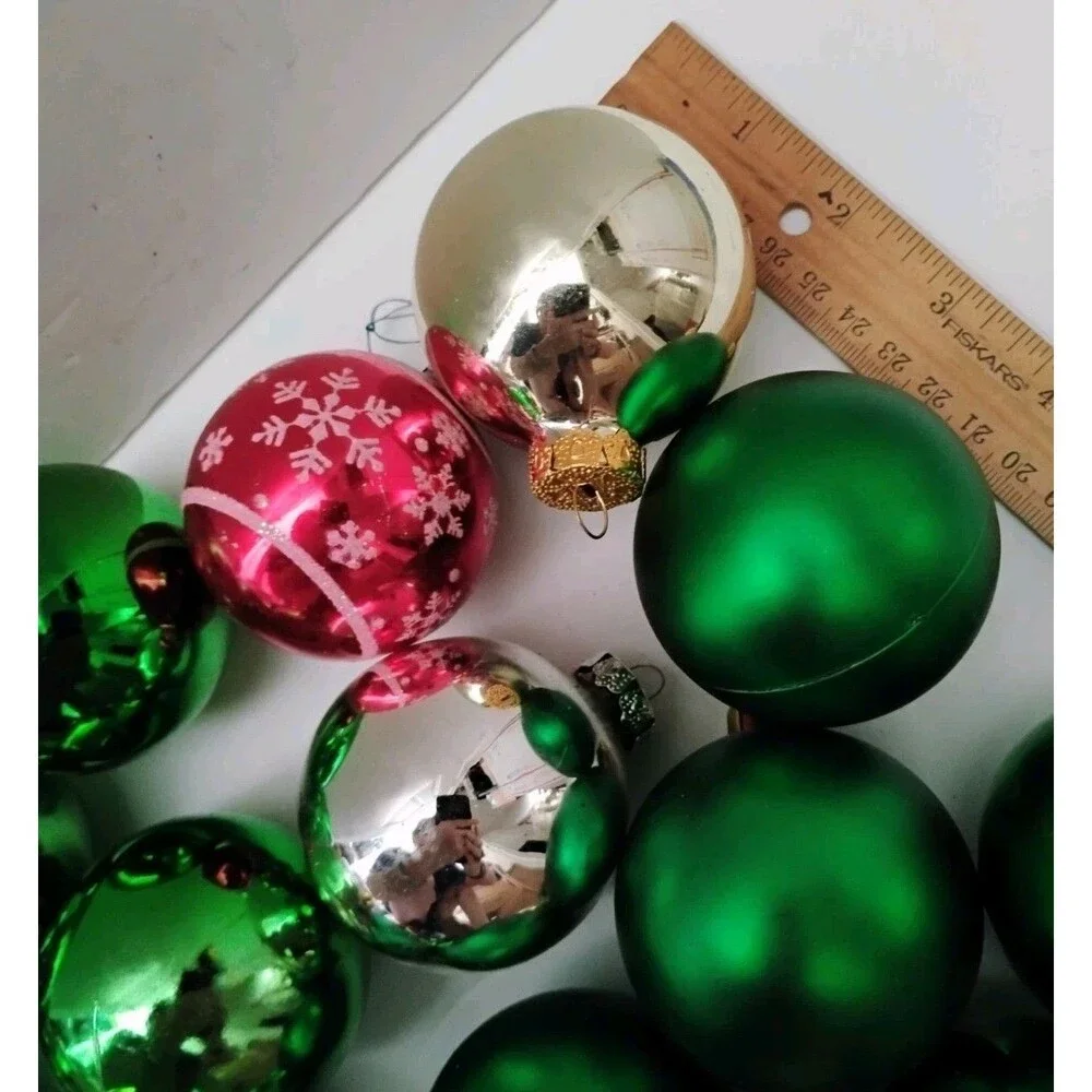 Vtg Christmas Ornaments Loose Lot 22 Bulbs Emerald Green Matte Shiny Pink Silver